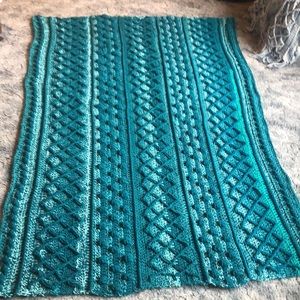 💙Teal My Heart Fisherman Style Afghan Hand Crocheted in Teals